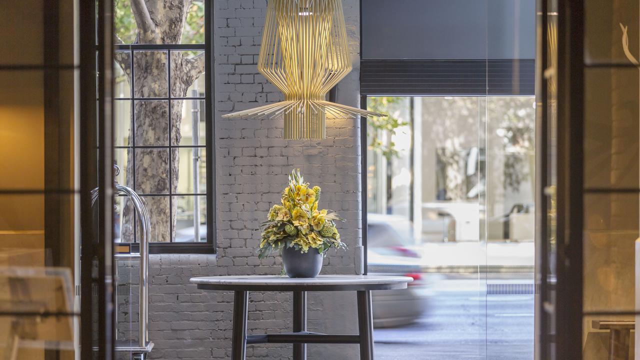 Wrap On Southbank Aparthotel Melbourne Bagian luar foto