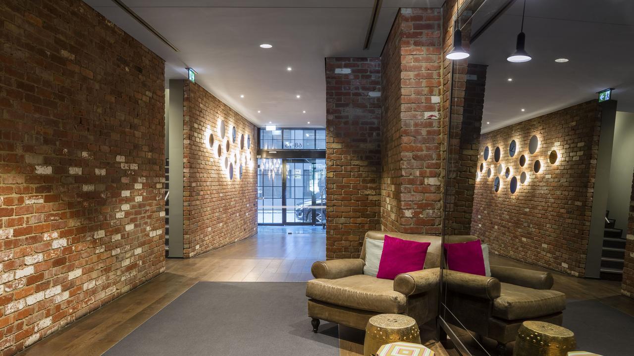 Wrap On Southbank Aparthotel Melbourne Bagian luar foto
