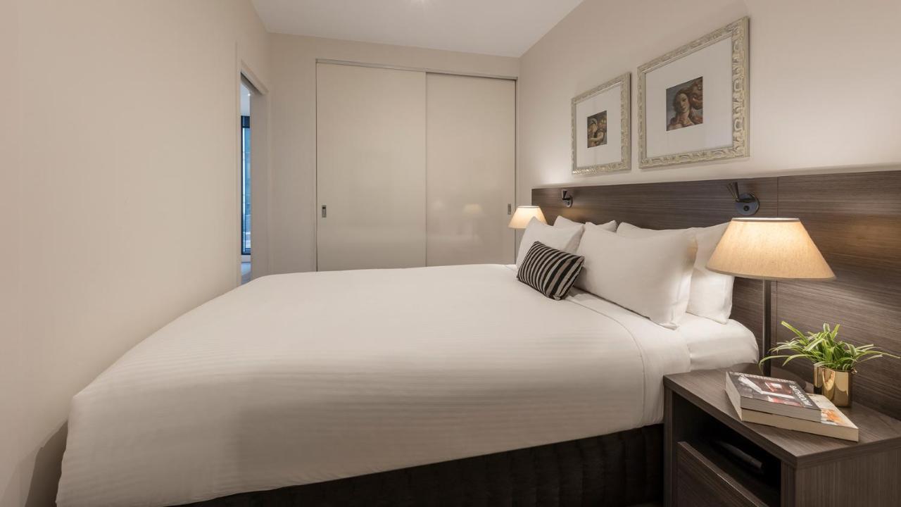 Wrap On Southbank Aparthotel Melbourne Bagian luar foto